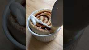 I can’t stop making this microwave cinnamon roll