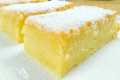 Easy Vanilla Cake recipe - Quick and