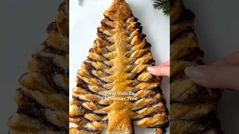 Viral Nutella Christmas Tree🎄😍 #easydessert #easyrecipes #christmasrecipe