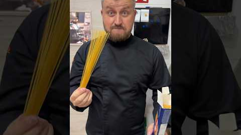 Microwave Pasta Hack – Quick and Easy! 🍝✨