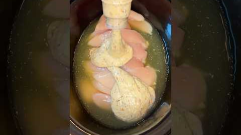 Crockpot Garlic Parmesan Chicken Pasta | Crockpot Recipes #recipe