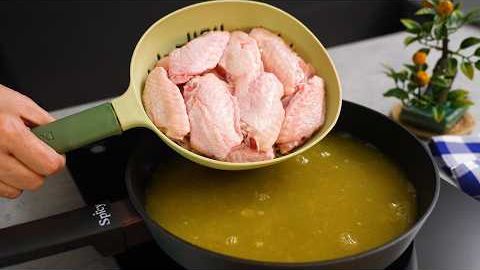 An Easy Dinner with Chicken Wings Everyone Loves.