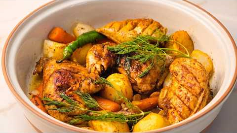 One Pan Juicy Chicken and Potatoes with Veggies | Easy Dinner!